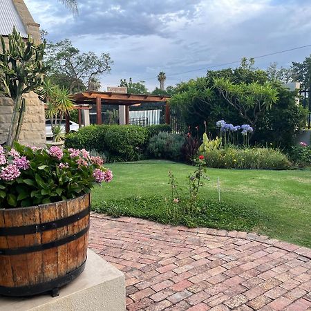 La Pension Guest House Oudtshoorn Kültér fotó