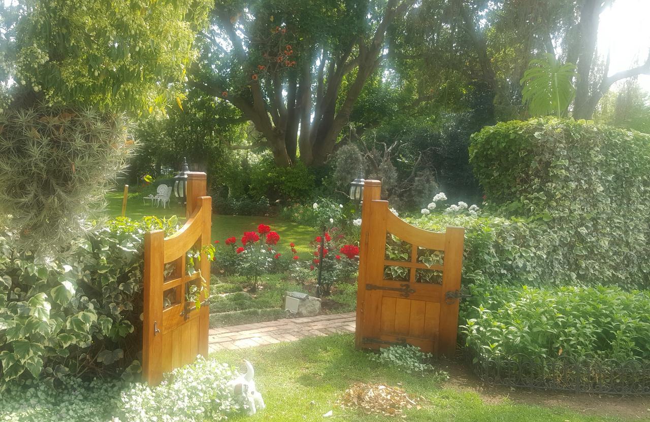 La Pension Guest House Oudtshoorn Kültér fotó